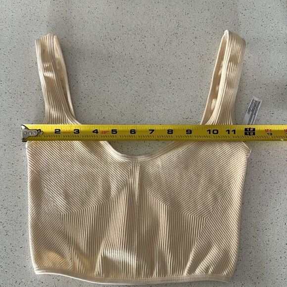 NWOT Urban Outfitters Out From Under M/L Bralette Cropped Tank Layering Flirty - Picture 9 of 12